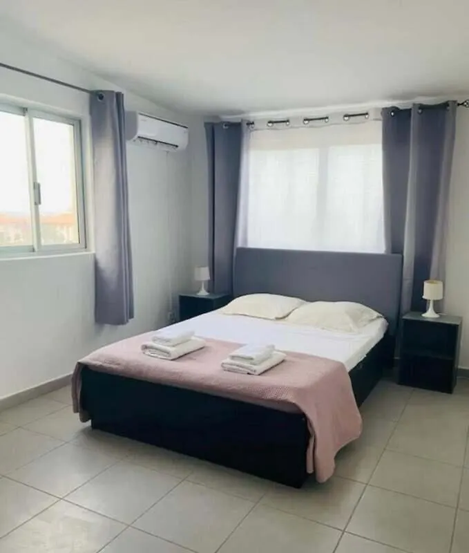 Hotel Residencial Sao Miguel à Calheta Maison d'hôtes